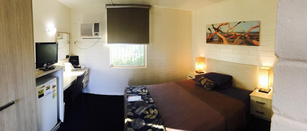 Dampier Mermaid Hotel Karratha 외부 사진