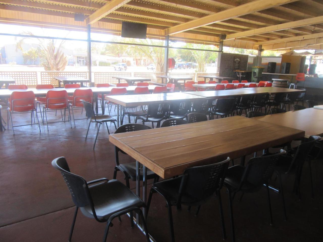 Dampier Mermaid Hotel Karratha 외부 사진